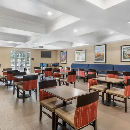Comfort Suites Myrtle Beach Central-3