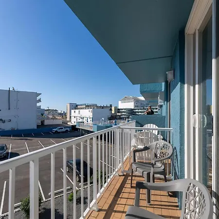 225 E Wildwood Ave, Unit 321-2