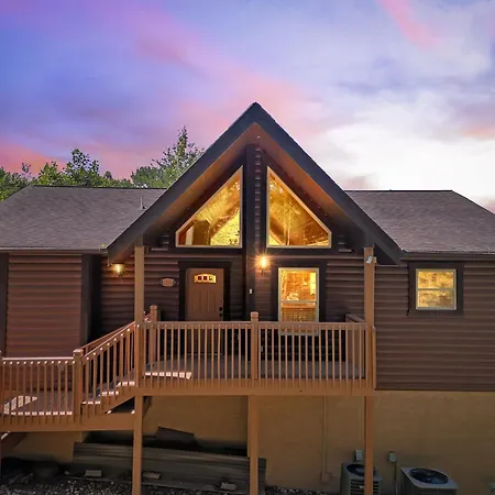 Moonshine Hollow Cabin-3