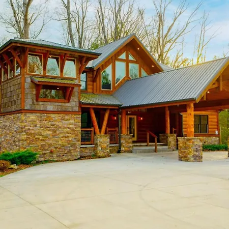 Treehouse River Lodge-2
