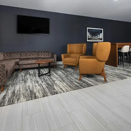 Four Points By Sheraton Kansas City Airport-2