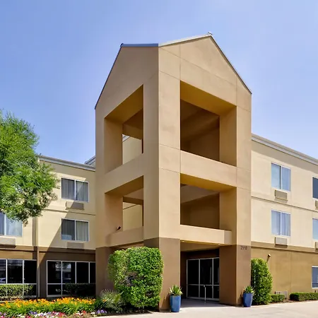 Fairfield Inn & Suites Dallas Medical/Market Center-3