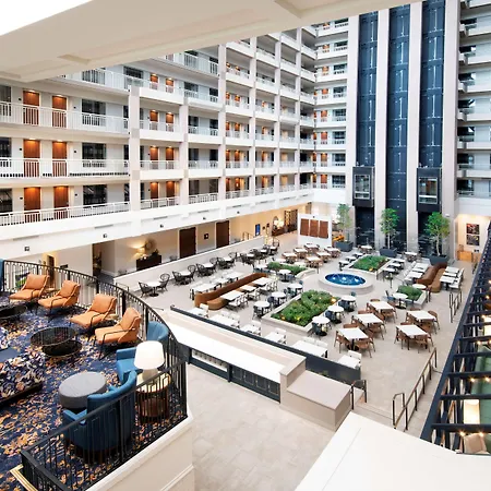 Embassy Suites By Hilton Atlanta Buckhead-3