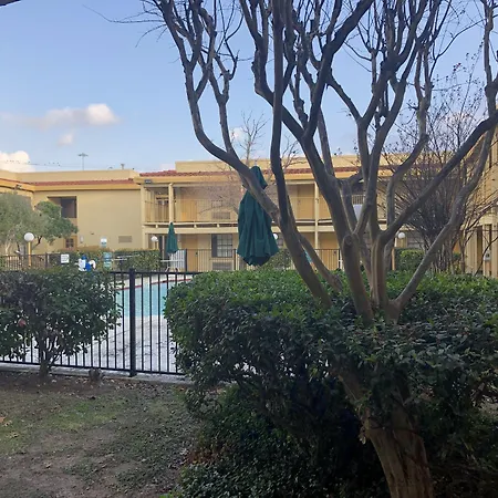 La Quinta Inn By Wyndham Austin Oltorf-3