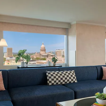 Renaissance Austin Downtown Hotel-3