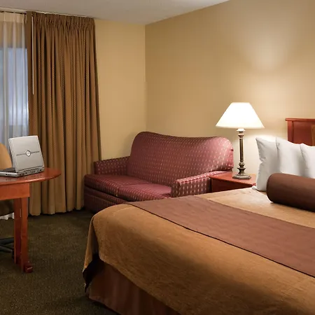 Quality Inn & Suites Albuquerque Midtown - University Area-2
