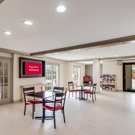 Red Roof Inn Plus+ Dallas - Addison-3