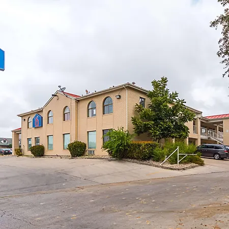 Motel 6-San Antonio, Tx - Fiesta Trails-3