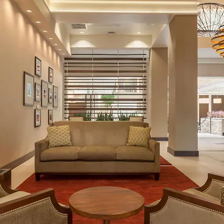 Embassy Suites Baton Rouge-2