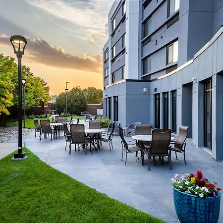 Courtyard By Marriott Sioux Falls-2