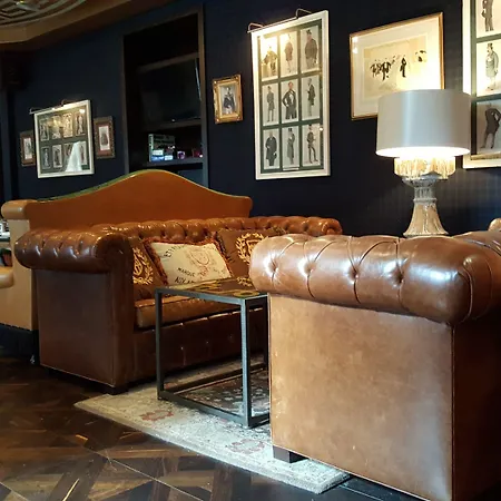 Windsor Arms Hotel-2