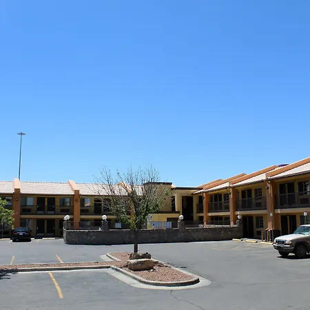 Days Inn By Wyndham El Paso West-2