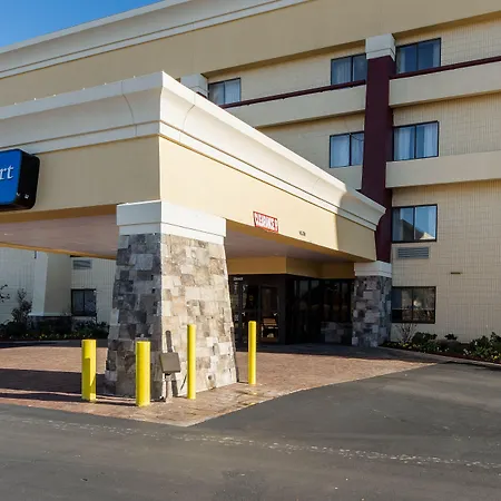 Comfort Inn Tulsa Midtown-2