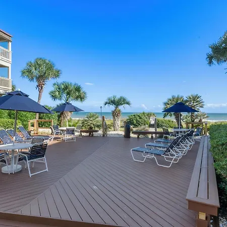 Stunning Oceanfront Condo - The Crows Nest-2