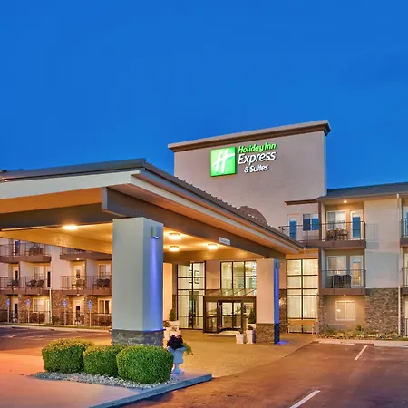 Holiday Inn Express Hotel & Suites Branson 76 Central By Ihg-2