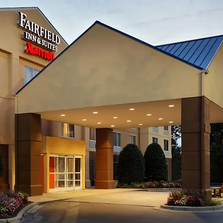 Fairfield Inn & Suites Charlotte Arrowood-3