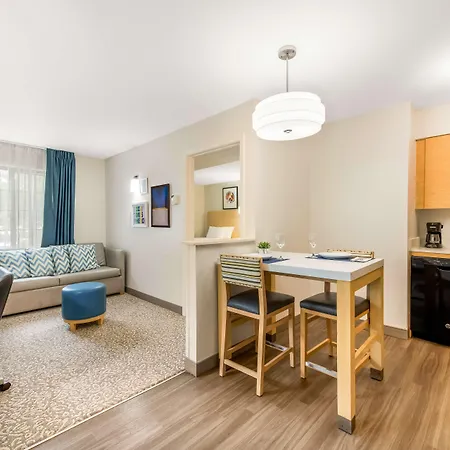 Sonesta Es Suites Charlotte Arrowood-3