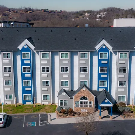Microtel Inn & Suites By Wyndham Pigeon Forge-2