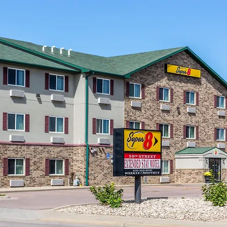 Super 8 By Wyndham Sioux Falls-3