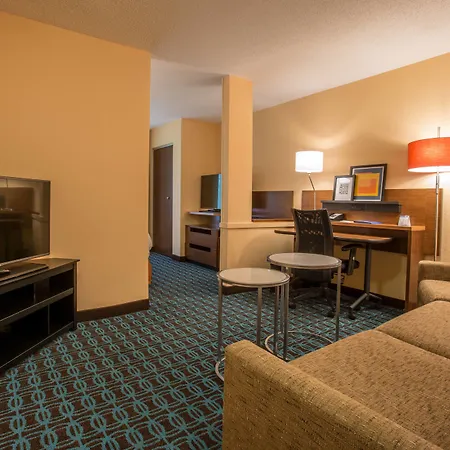 Fairfield Inn & Suites By Marriott Columbus-3
