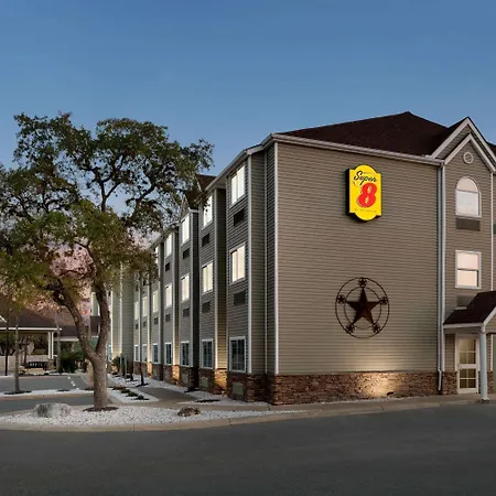 Super 8 By Wyndham San Antonio Airport North-2