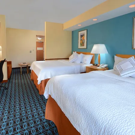 Fairfield Inn & Suites Roanoke Hollins/I-81-3