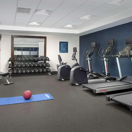 Hampton Inn Baltimore-Downtown-Convention Center-3
