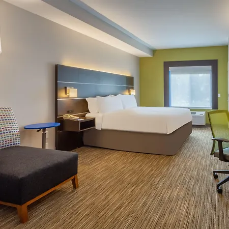 Holiday Inn Express Arrowood By Ihg-2