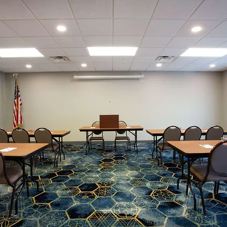 Hampton Inn Watertown-3