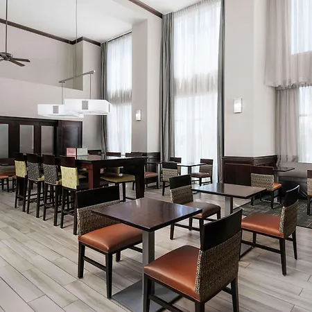 Hampton Inn & Suites Lubbock-2