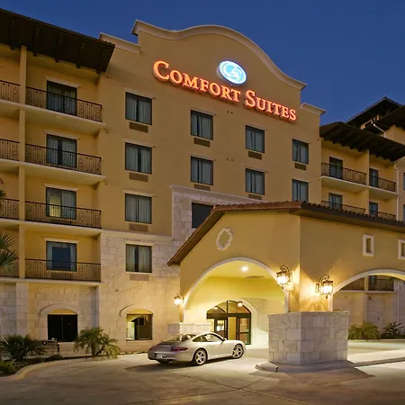 Comfort Suites Alamo-River Walk-2
