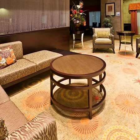 Holiday Inn Express & Suites Dallas East - Fair Park By Ihg-2
