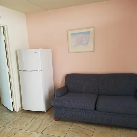 Beach Terrace Motor Inn-2