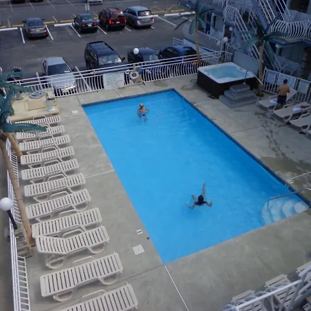 Quarterdeck Motel-2