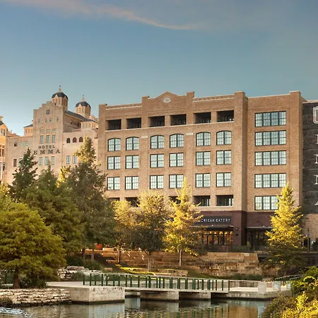Hotel Emma At Pearl On The Riverwalk-3