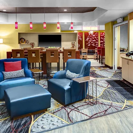 Towneplace Suites By Marriott Bakersfield West-2