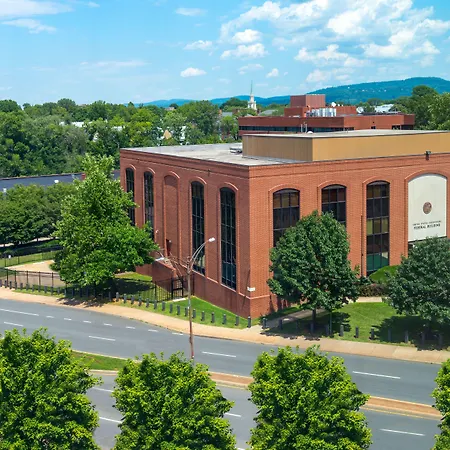 Residence Inn By Marriott Charlottesville Downtown-3