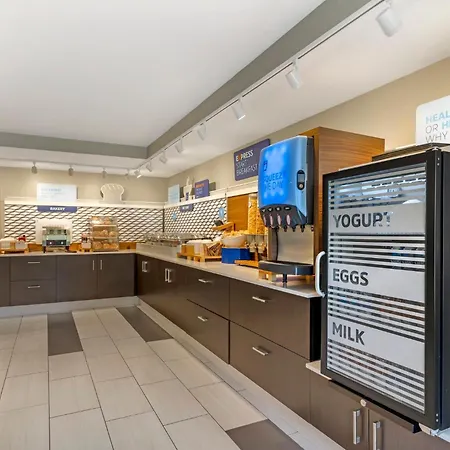 Holiday Inn Express Plattsburgh By Ihg-3