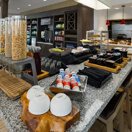 Hilton Garden Inn Memphis/Wolfchase Galleria-3