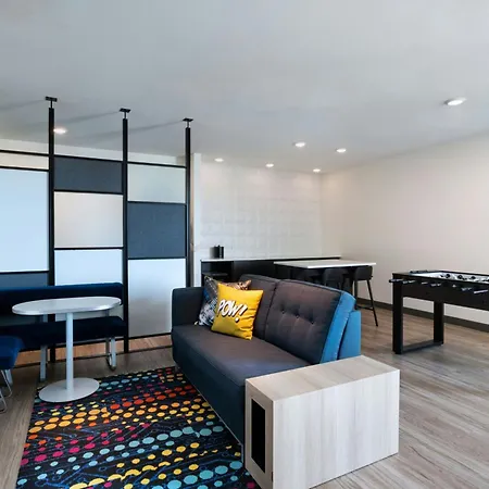 Aloft By Marriott Omaha West-3