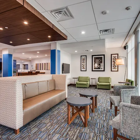 Holiday Inn Express & Suites Dallas North - Addison By Ihg-3