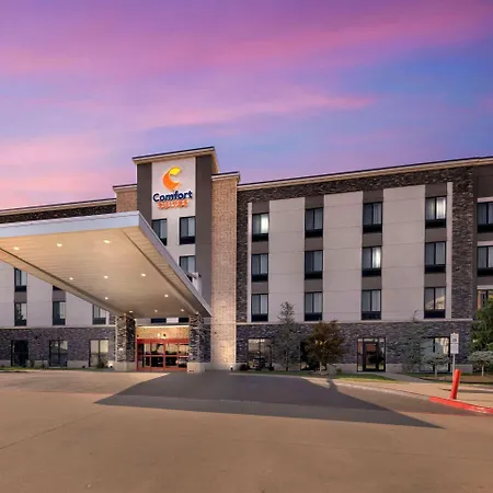 Comfort Suites Meridian And I-40-2