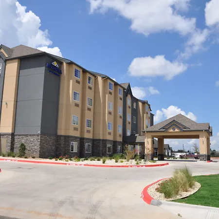 Microtel Inn & Suites By Wyndham Lubbock-3