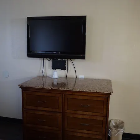 Econo Lodge San Antonio Northeast I-35-3