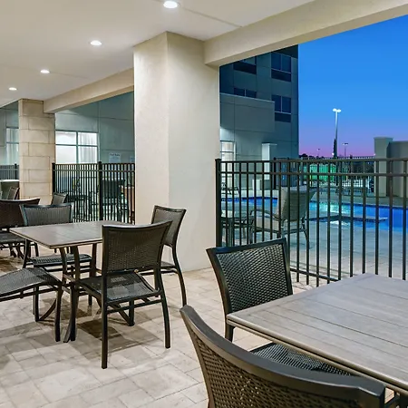 Holiday Inn Express & Suites Memorial - Citycentre By Ihg-2