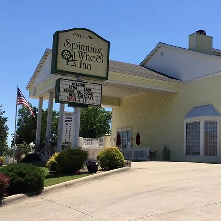 Spinning Wheel Inn-3