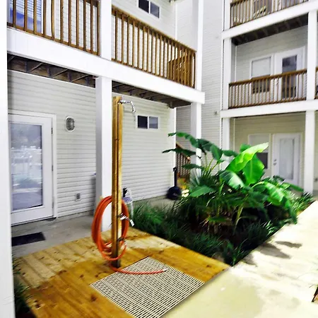 Sunset Cottages 1C Pet Friendly Cottage-3