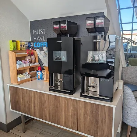Holiday Inn Express Hotel & Suites Branson 76 Central By Ihg-3