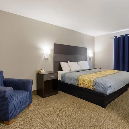 Rodeway Inn Branson, Brick House-3
