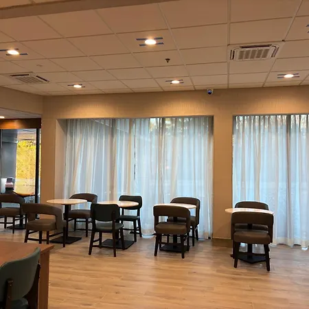 La Quinta By Wyndham Nashville Airport/Opryland-3